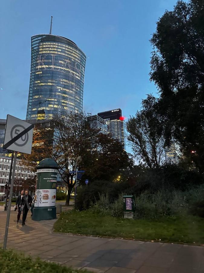 Apartament Centrum, Miejsce Parkingowe W Cenie Βαρσοβία Εξωτερικό φωτογραφία